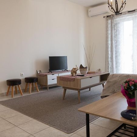 Despoina'S Lovely Apartment ナフプリオ エクステリア 写真